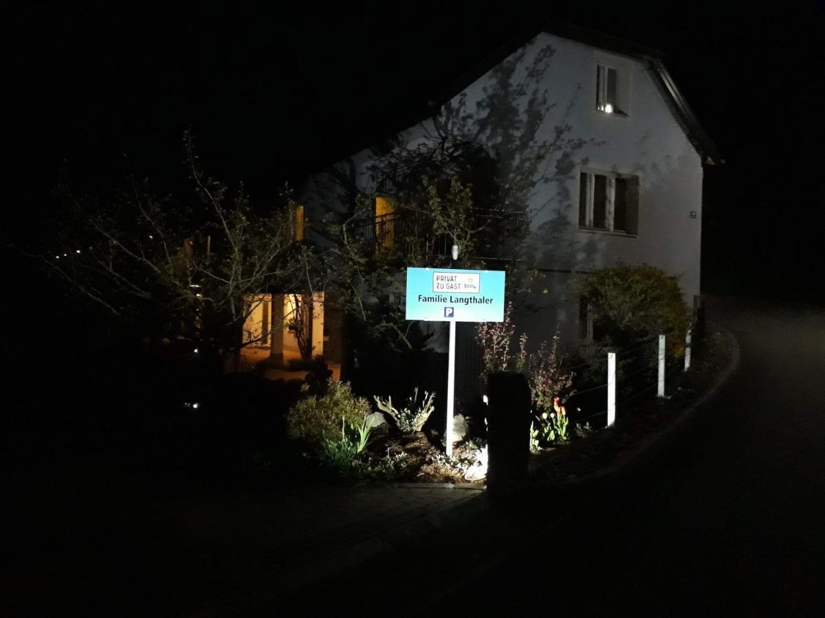 Privatzimmer Langthaler Melk Esterno foto